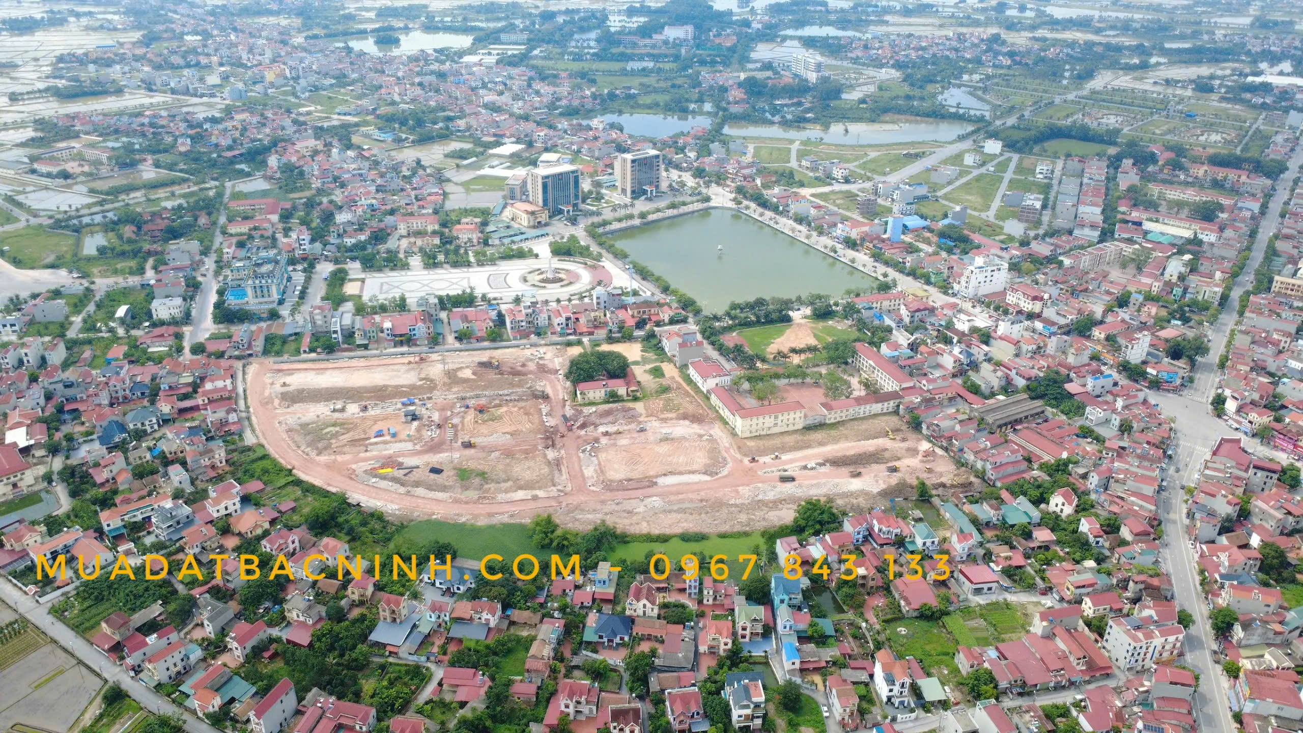 Bích Sơn Central Point